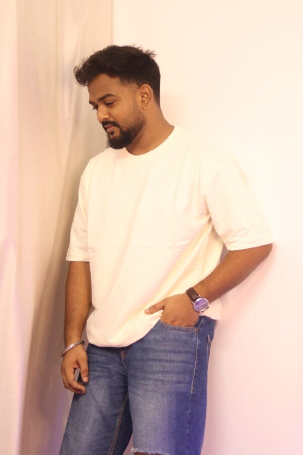 Unisex oversized Tshirt - Image 6