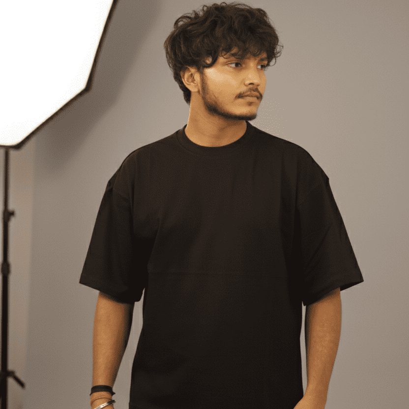 Black boxy Fit UnisexOversized plain Tshirt