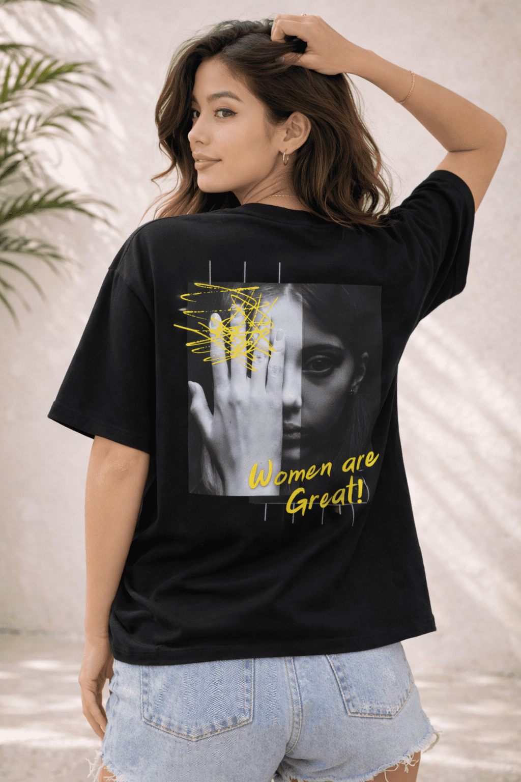 Women Oversized Black T-Shirt with Back Print